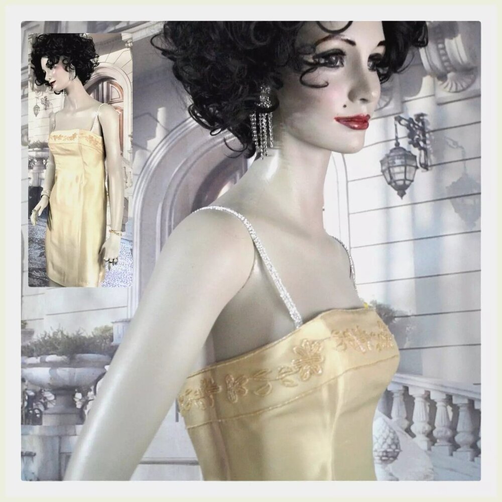 Bloomingdale's Dress Strapless Sz 2 Gold 81% Silk Designer Evening Formal Party